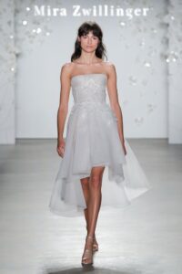 Vestidos de novia cortos 2022: 60 preciosos modelos - Blogmujeres.com